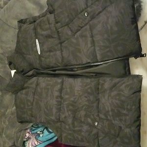 Unisex no fear medium vest